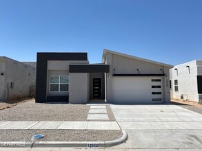 Building Photo - 12360 Desert Wolf Ave