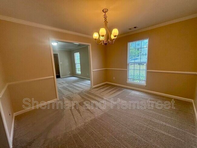 Building Photo - 636 Bridgton Dr