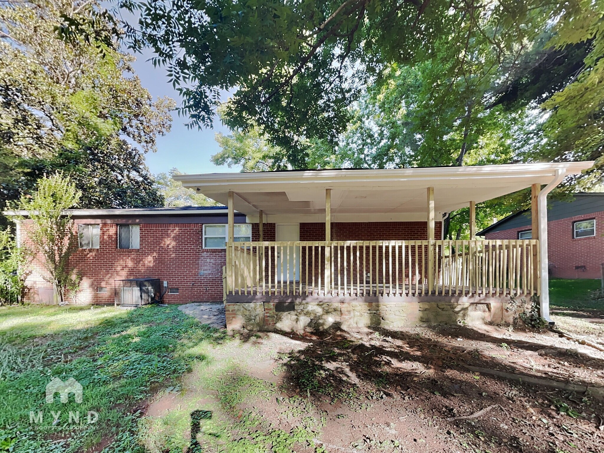 Building Photo - 5906 Pineglen Ct