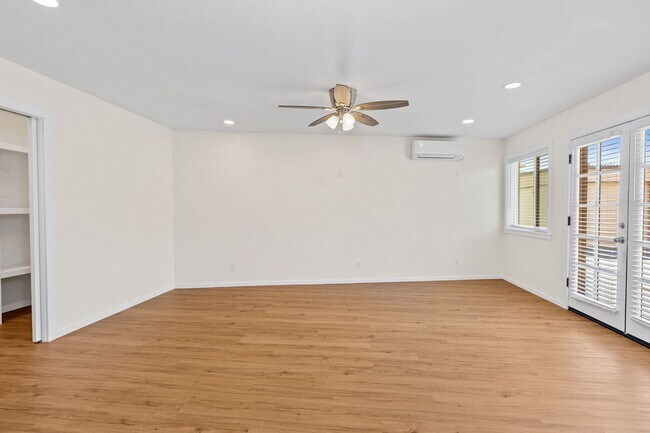 Building Photo - Unique 2 Bedroom, 1 Bath Stand-Alone House...