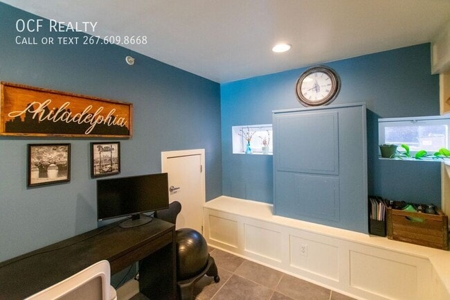 Building Photo - 1814 Christian St