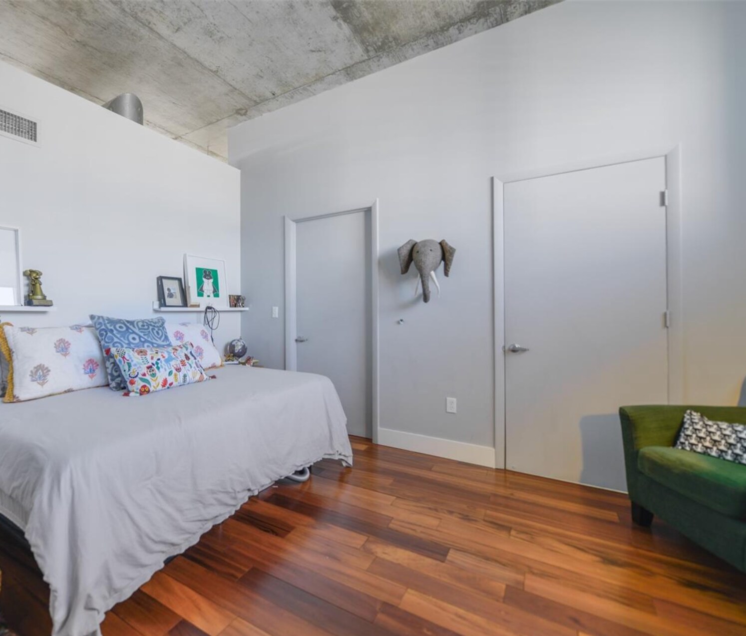 Building Photo - 7930 West Dr