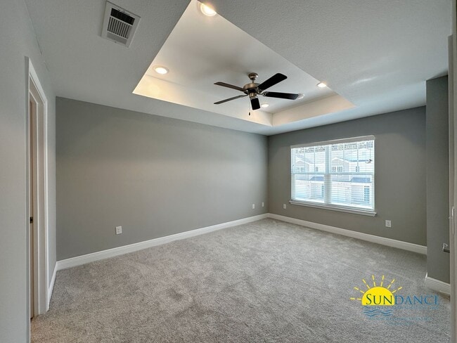 Building Photo - Charming 3 Bedroom Townhome in the heart of Fort Walton Beach!