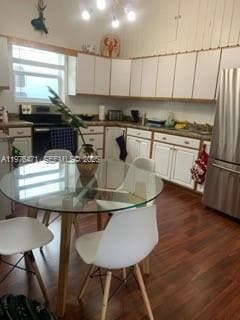 Building Photo - 919 Lobster Ln