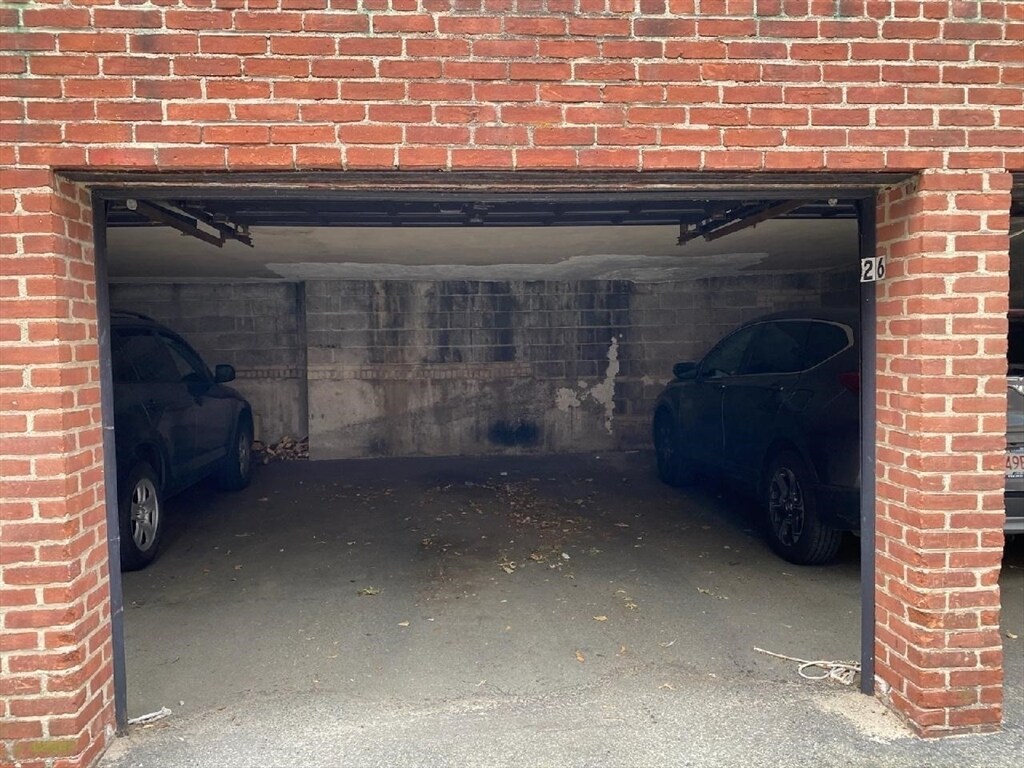 Building Photo - 43 Harvard St