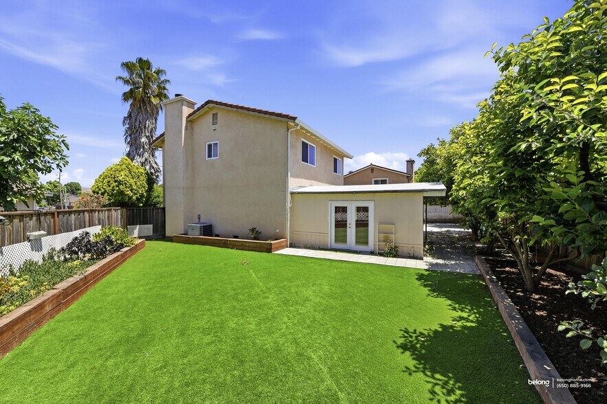 Building Photo - 3861 Cosmic Pl