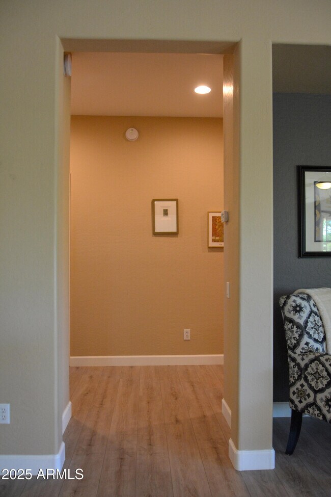 Building Photo - 13436 W La Vina Dr