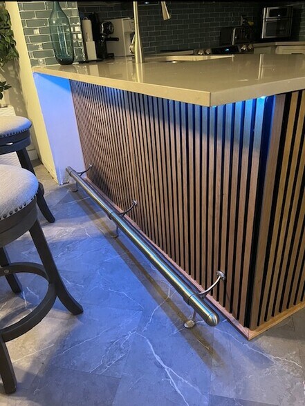 Building Photo - 780 S Sapodilla Ave