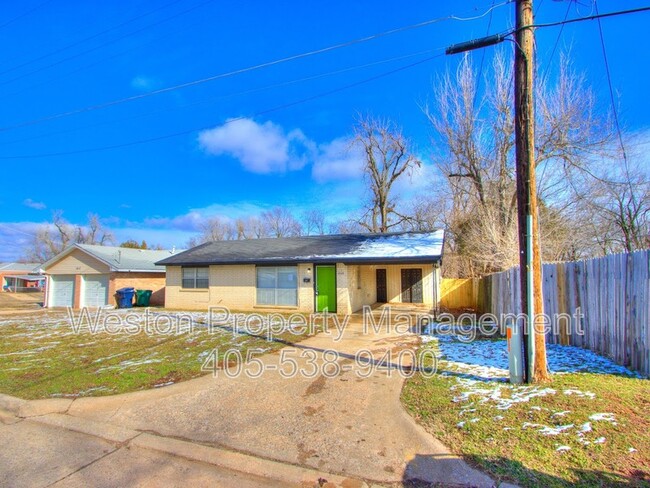 Building Photo - 1608 Magnolia Ave
