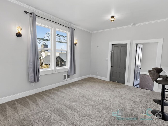 Building Photo - 103 Washington St