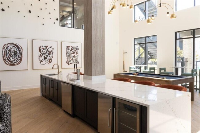 Building Photo - 305 Collins Industrial Way