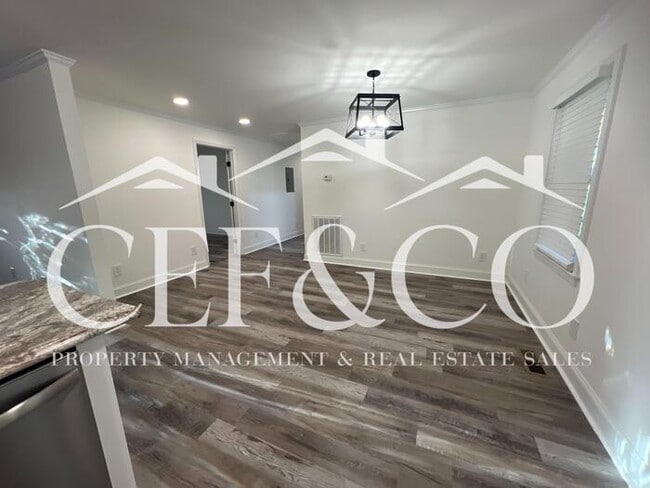 Building Photo - 7107 SC-215