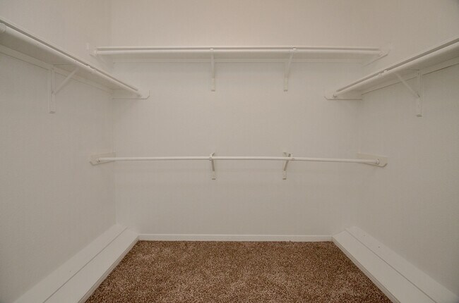 Building Photo - 21723 Britton Hill Way