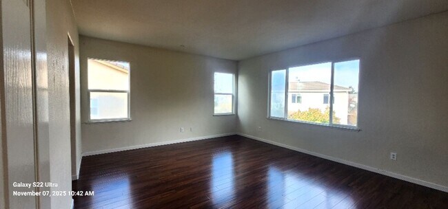 Building Photo - Welcome to American Canyon!! Beautiful Lar...