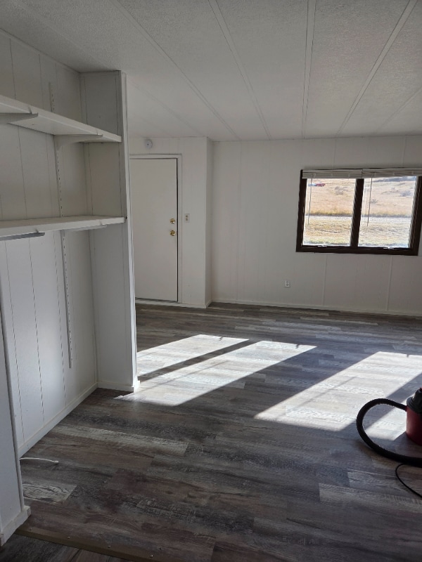 Building Photo - 220 17th Ave