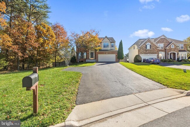 Primary Photo - 13509 Chipper Ct