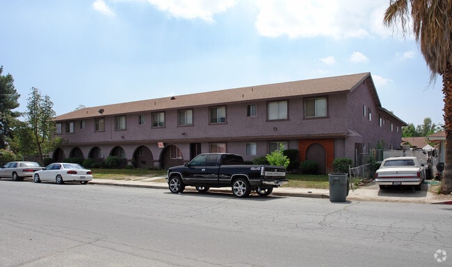 Building Photo - 640 S Jordan Ave Ave