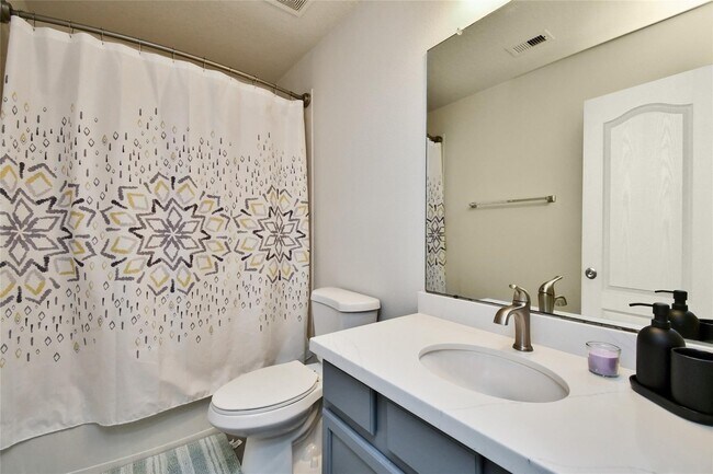 Building Photo - 22 Wood Drake Place