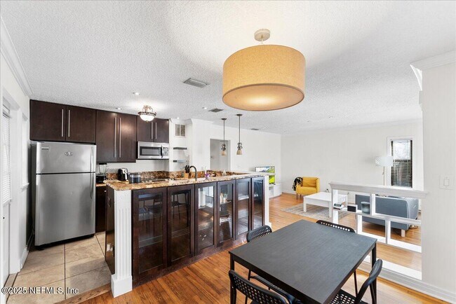 Building Photo - 4817 Kerle St