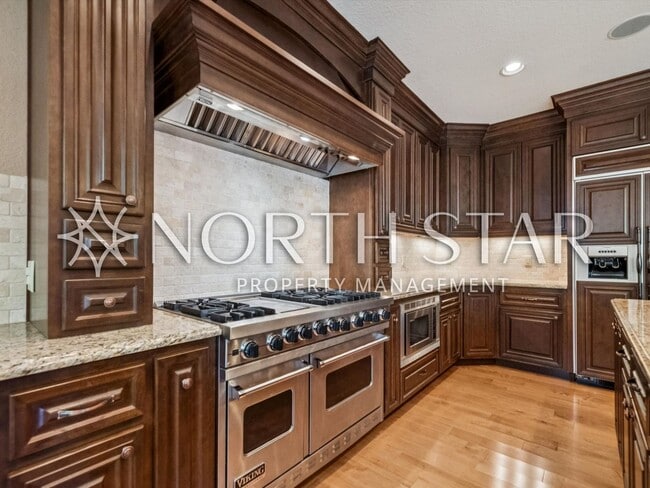 Building Photo - Sun-Filled 5-Bedroom Retreat Near Parks & River