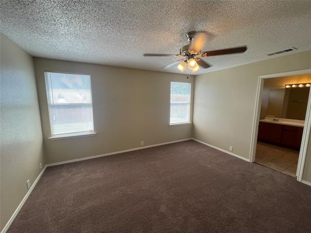 Building Photo - 1611 Columbia Dr