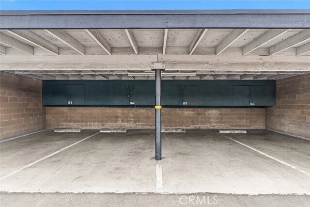 Building Photo - 12200 Montecito Rd