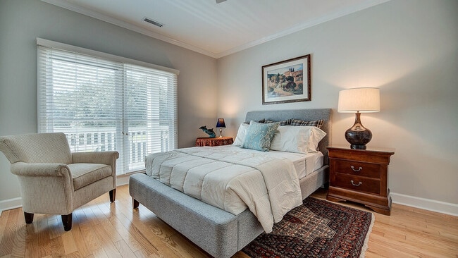 Building Photo - 752 Collins Meadow Dr