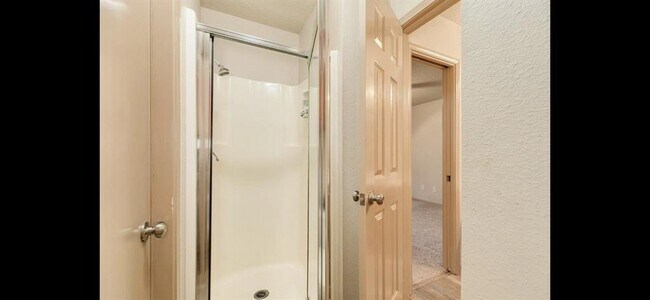 Building Photo - 112 Portulaca St