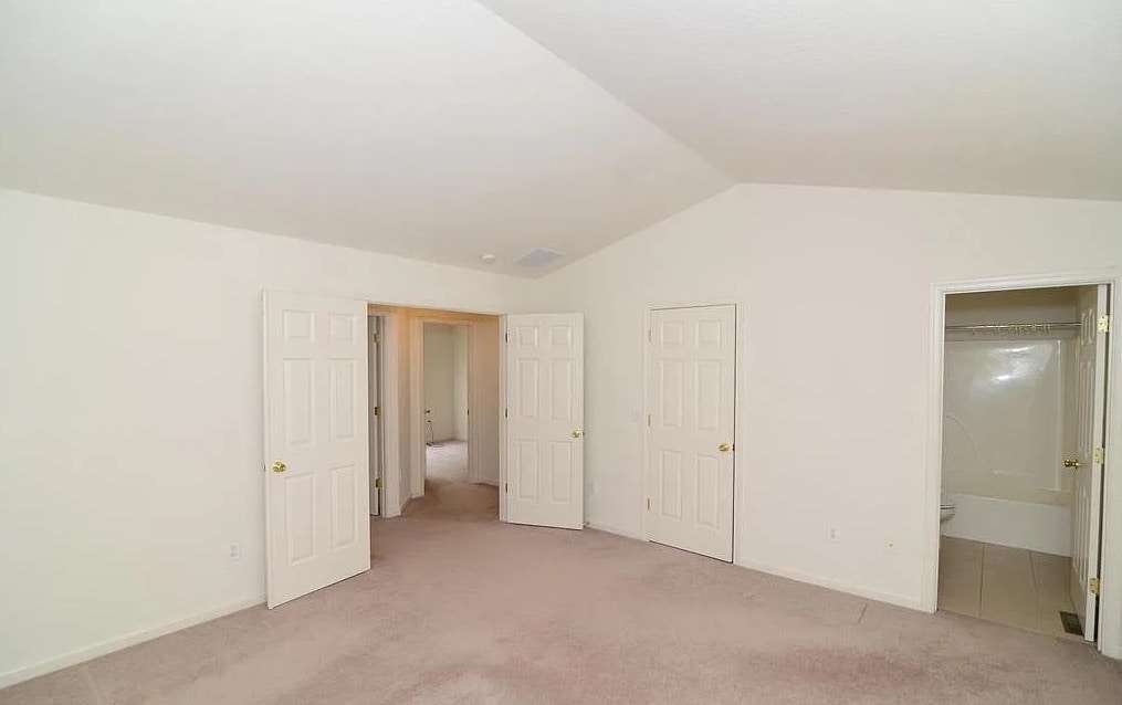 Master Bedroom - 455 Madison Dr