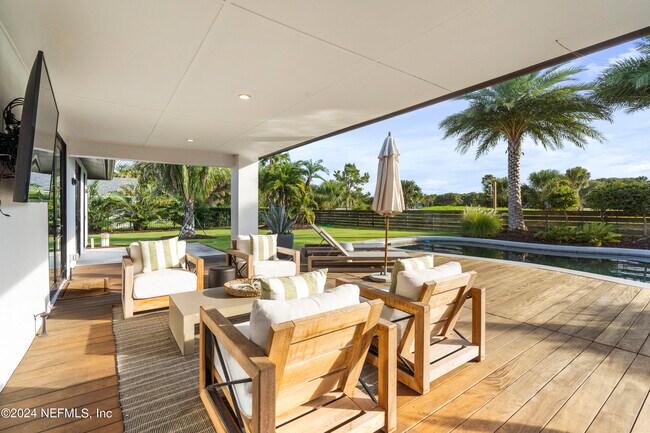 Building Photo - 4096 Ponte Vedra Blvd