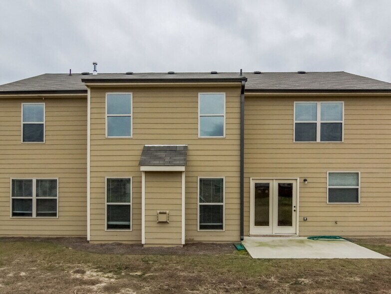 Building Photo - 3343 Sag Harbor Ct NE