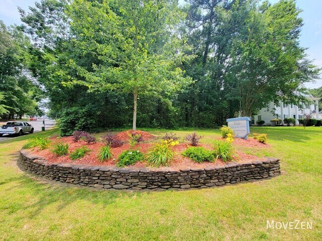 Building Photo - 9105 Oren Thompson Rd