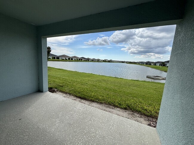 Building Photo - 1781 West Palms Drive
