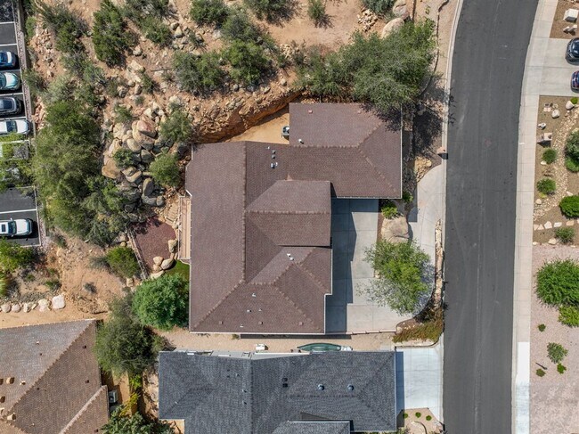 Building Photo - Large 4 bed, 3 bath home in Prescott for R...