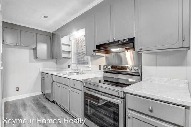 Building Photo - 3 br, 1 bath House - 178 Best Avenue