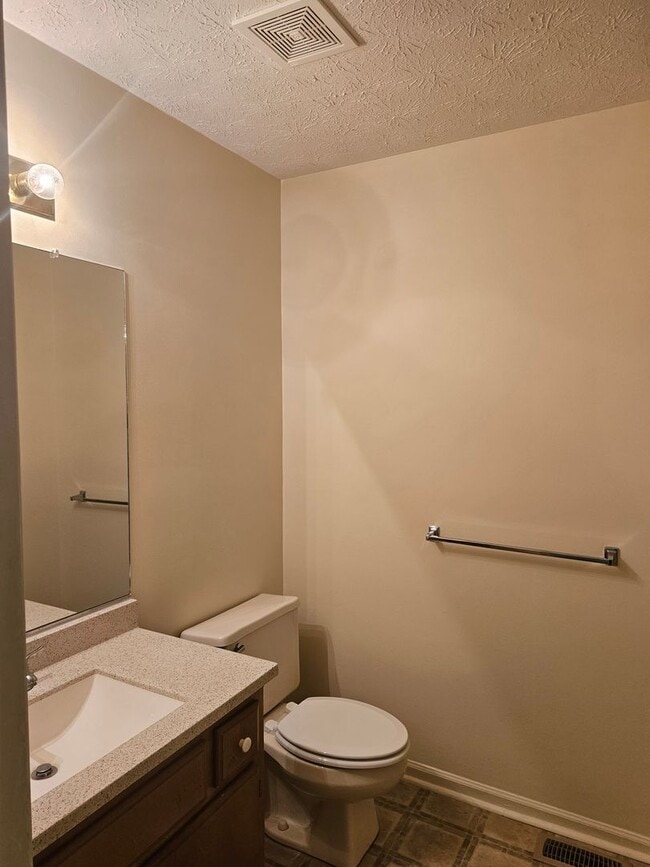 Building Photo - 2 Langille Ct