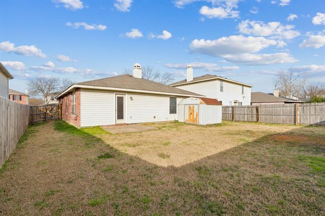 Building Photo - 8201 Canoe Ridge Ln