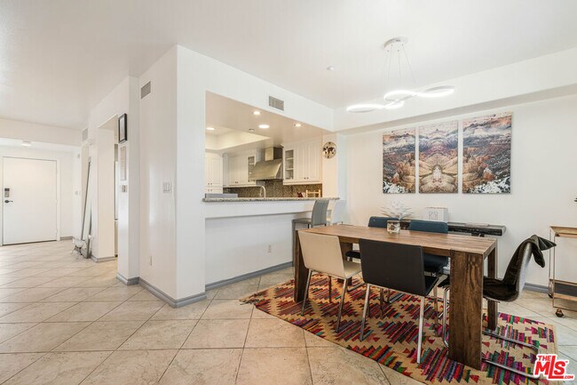 Building Photo - 13031 Villosa Pl