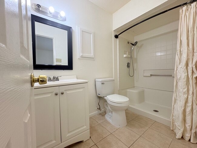 Building Photo - 24411 Beef Canyon Dr