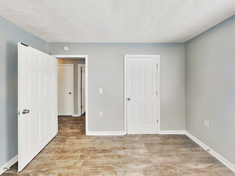 Building Photo - 249 Chappell Rd NW