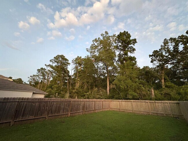 Building Photo - 125 Camelot Pl Ct