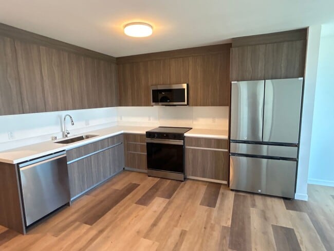 Building Photo - Brand New- 1-bedroom, 1-bath with 1-parking