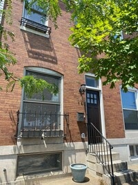 Building Photo - 146 N East Ave