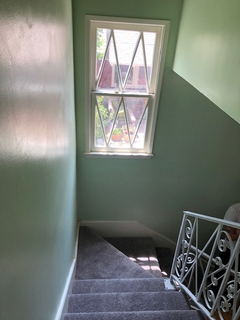 front stairs - 4111 Wade St