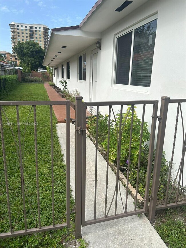 Building Photo - 4250 NW 3rd St