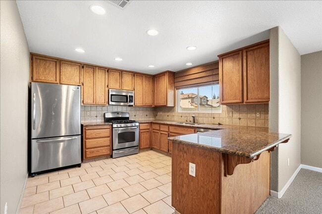 Building Photo - 1002 Bay Terrace Dr