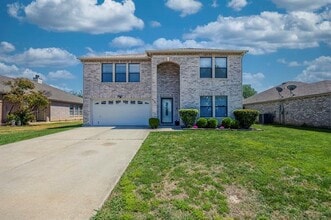 Building Photo - 3144 Longbow Dr