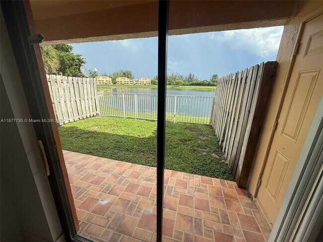 Building Photo - 5200 NW 31st Ave