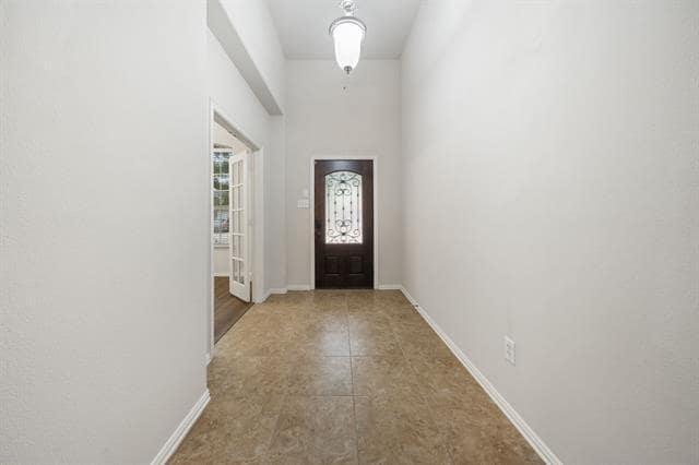Building Photo - 588 Louder Way