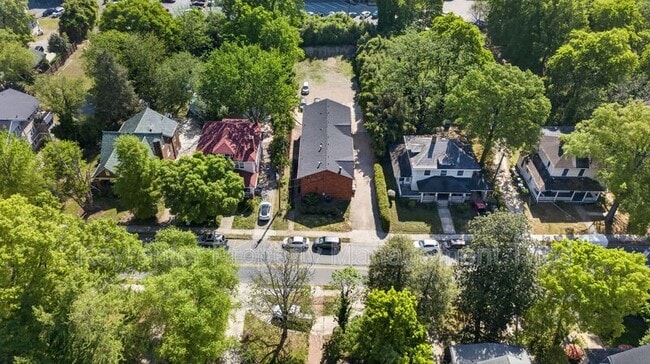 Building Photo - 115 S Mendenhall St